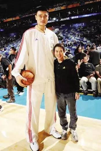 为退役球员 为退役球员