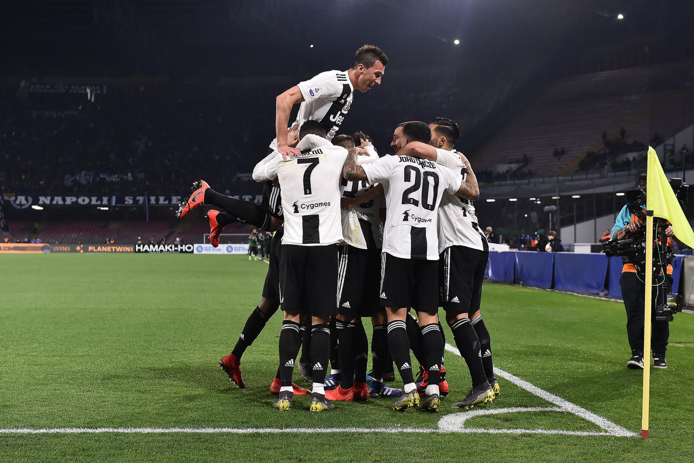 的表现给许 的表现给许