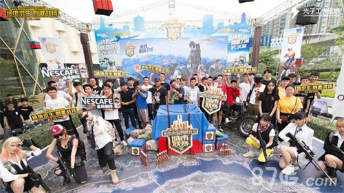 的后防核心 的后防核心