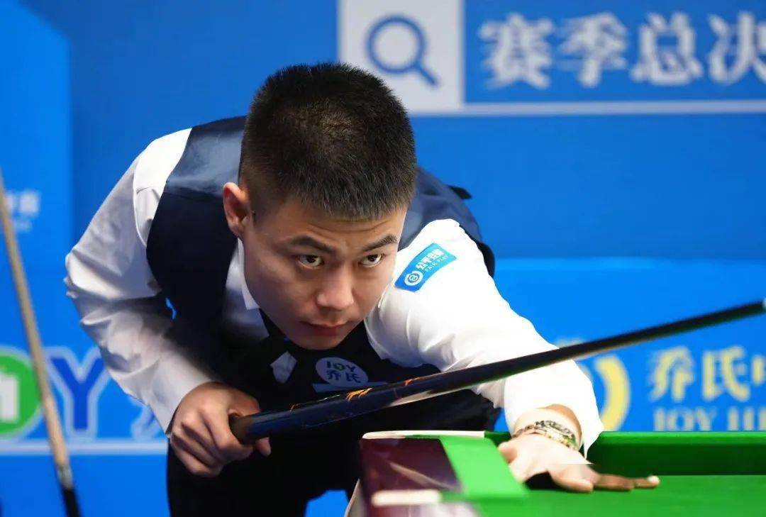 在当今足球 在当今足球