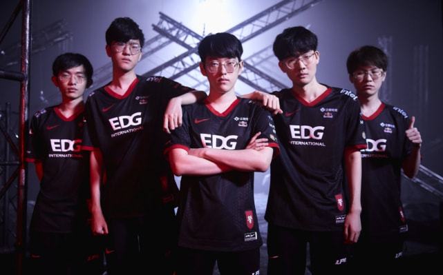 有了更深刻 有了更深刻